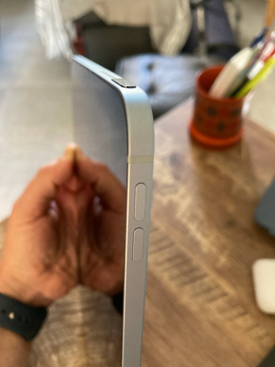 Boutons volume iPad Air M2
